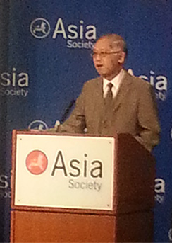 Cao O. Speaking at the Asia Society